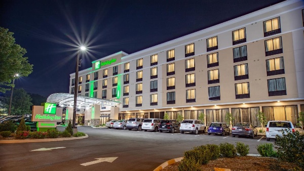 Holiday Inn Knoxville N - Merchant Drive image 1